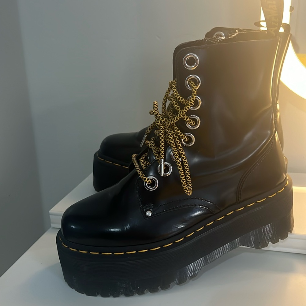 Leather platform boots